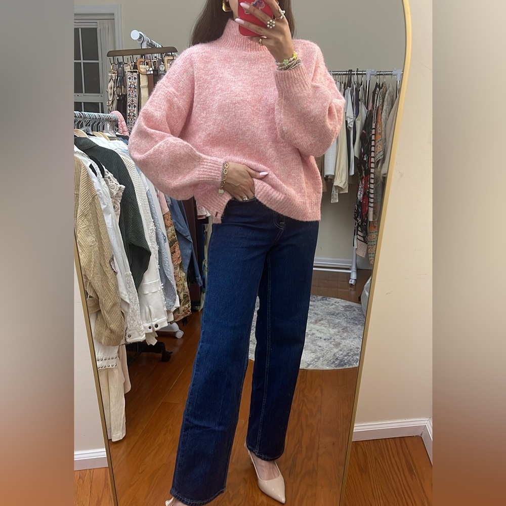 Q2 Pink Mock Neck Pullover Sweater